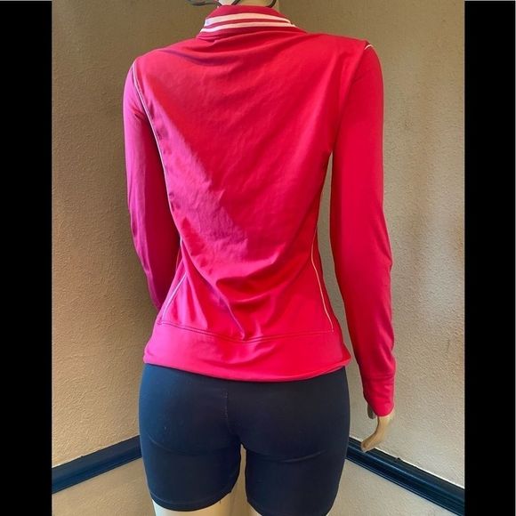 Pink Jacket - Picture 4 of 5